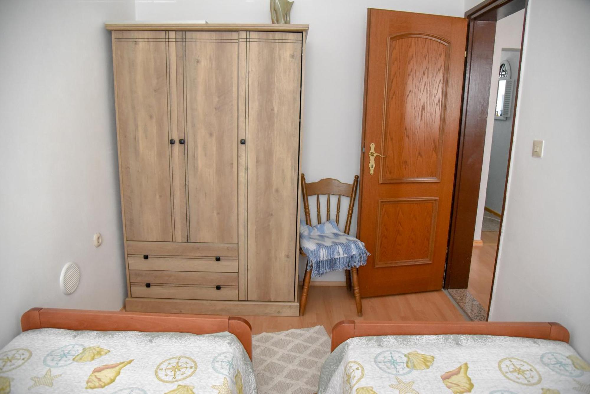 Apartments Haus Hagen シベニク エクステリア 写真