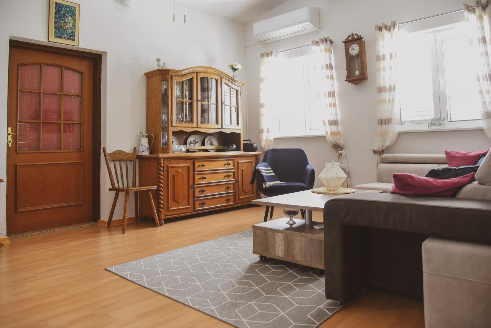 Apartments Haus Hagen シベニク エクステリア 写真